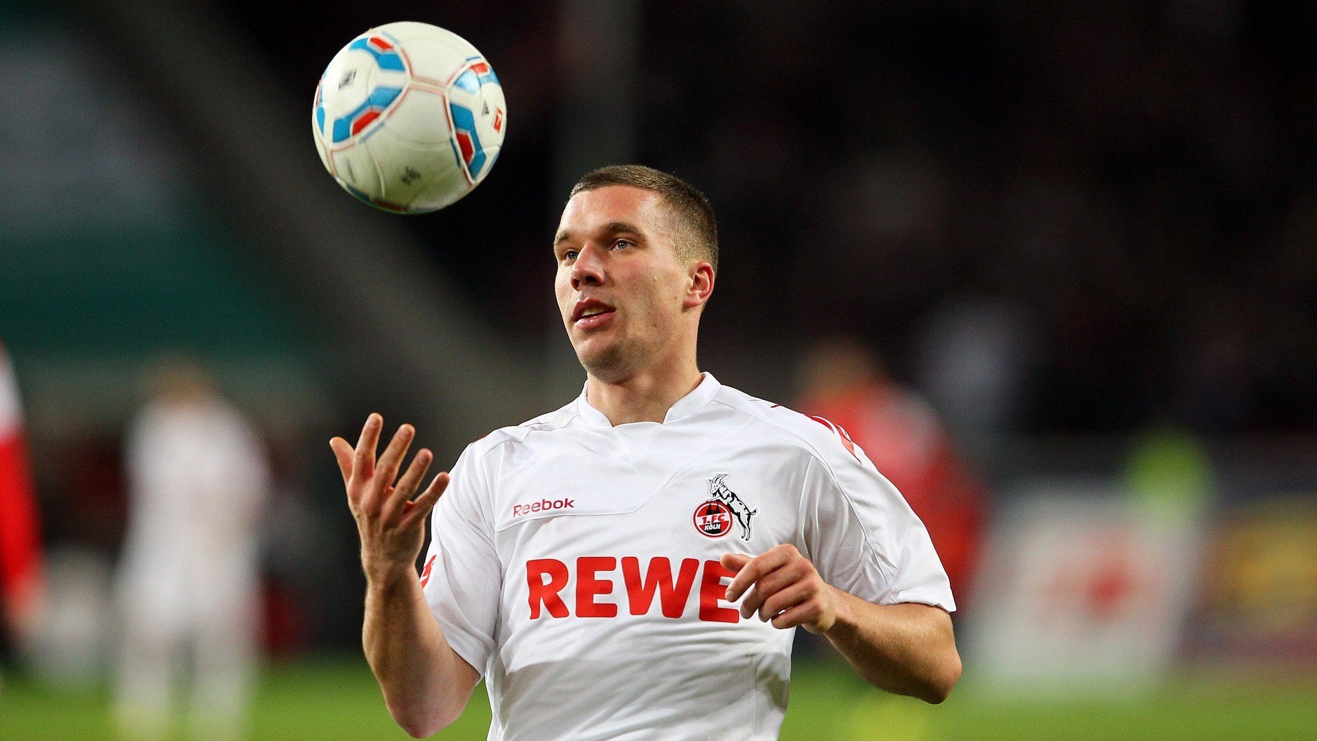 Kaiyun APP-乔·莫伊：全黑队关键比赛中的“终结者”，一击制胜